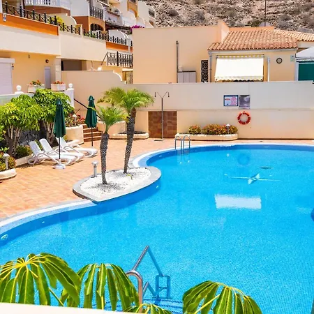 Tropical Ocean View Jacuzzi *